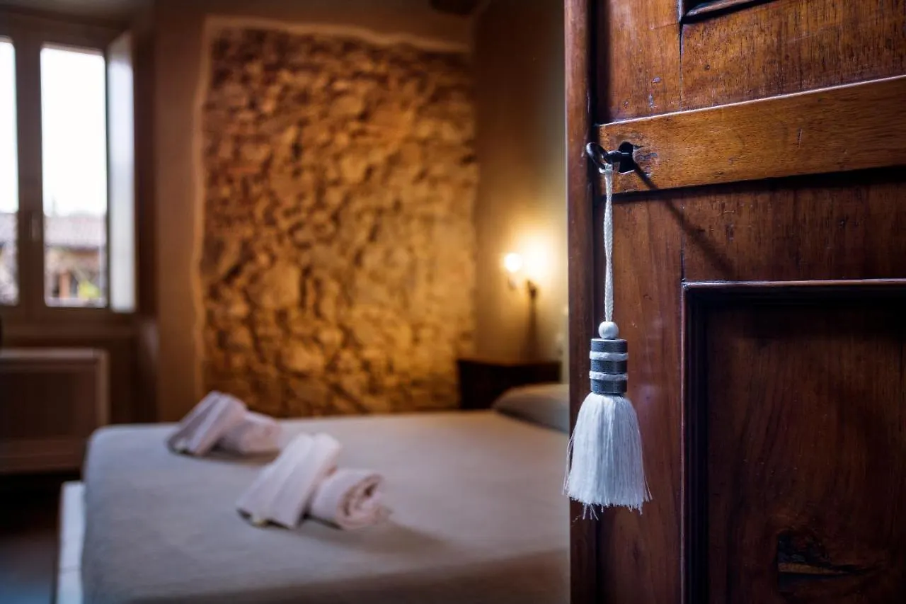 팜스테이 Agriturismo Pratello 파뎅게술가르다