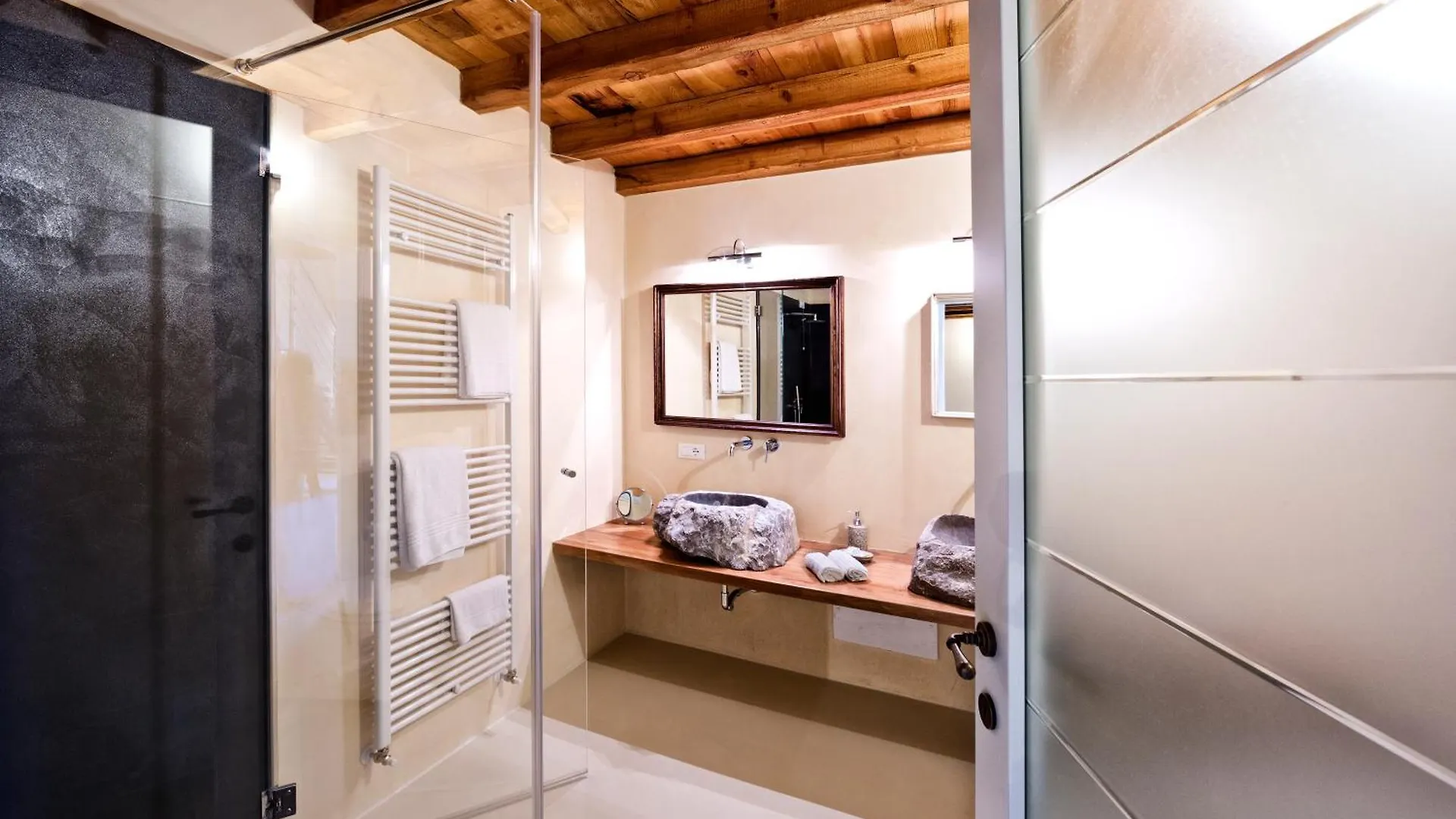 Agriturismo Pratello 파뎅게술가르다